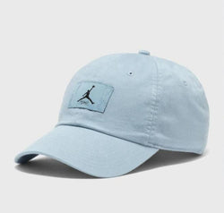 NIKE CAPS